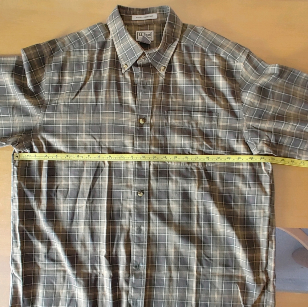 LL Bean Wrinkle Resistant Button Down Shirt